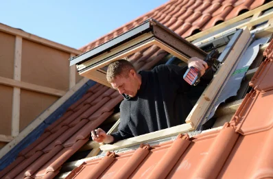 Pose de fenêtres de toit Velux à Moirax